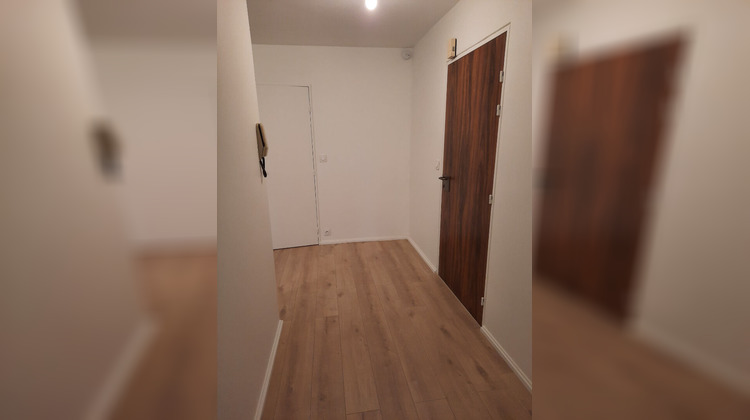 Ma-Cabane - Location Appartement CHAMALIERES, 67 m²