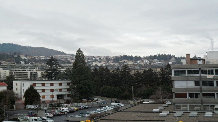 Ma-Cabane - Location Appartement CHAMALIERES, 37 m²