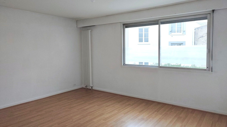 Ma-Cabane - Location Appartement CHAMALIERES, 81 m²