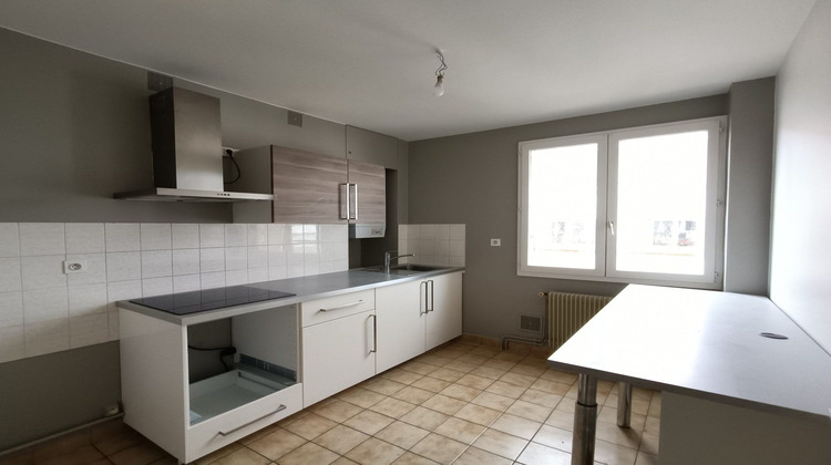 Ma-Cabane - Location Appartement CHAMALIERES, 66 m²