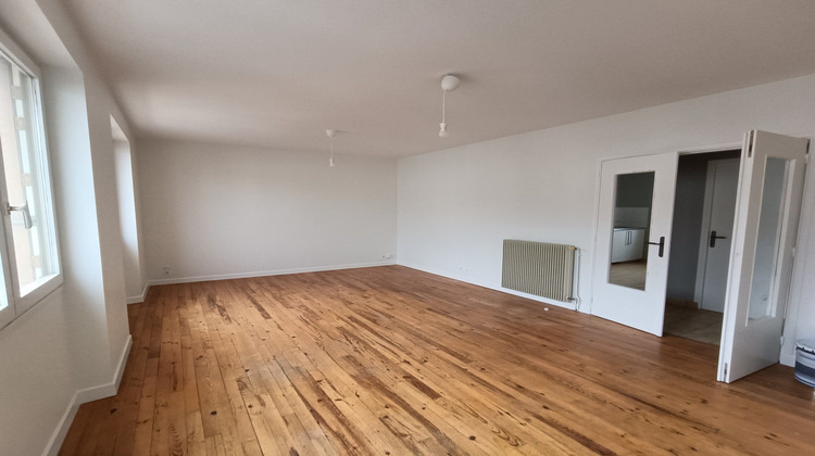 Ma-Cabane - Location Appartement CHAMALIERES, 66 m²