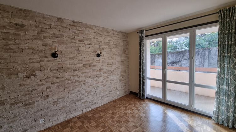 Ma-Cabane - Location Appartement CHAMALIERES, 64 m²