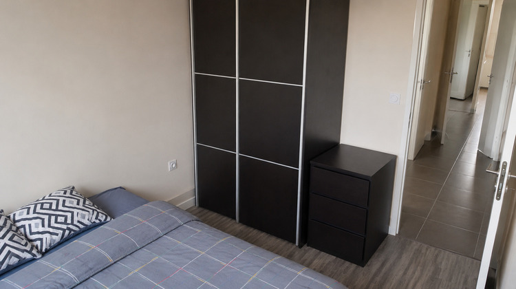 Ma-Cabane - Location Appartement CHAMALIERES, 67 m²