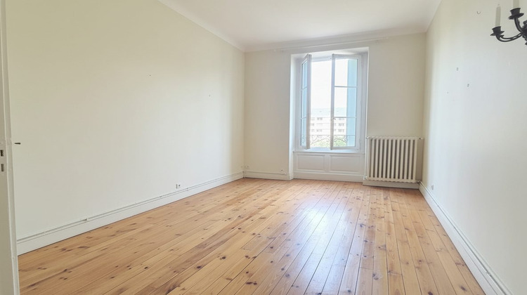 Ma-Cabane - Location Appartement Chamalières, 49 m²