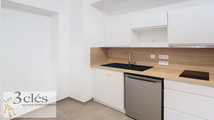 Ma-Cabane - Location Appartement CHAMBERY, 35 m²