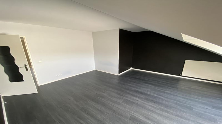 Ma-Cabane - Location Appartement CHAMBERY, 189 m²