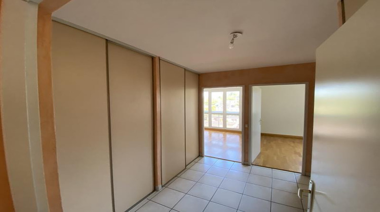 Ma-Cabane - Location Appartement CHAMBERY, 189 m²