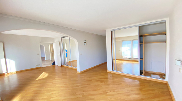 Ma-Cabane - Location Appartement CHAMBERY, 119 m²