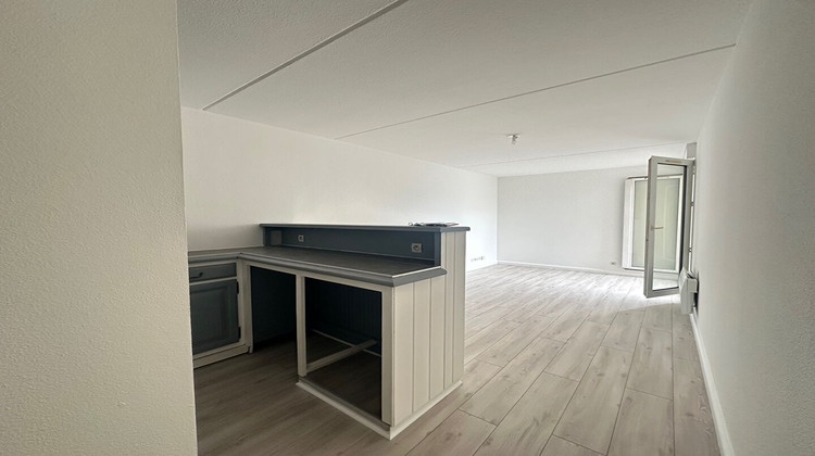 Ma-Cabane - Location Appartement CHAMBERY, 39 m²