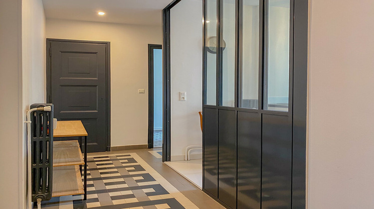 Ma-Cabane - Location Appartement CHAMBERY, 60 m²