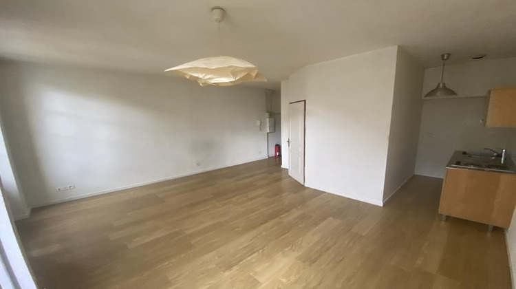Ma-Cabane - Location Appartement CHAMBERY, 27 m²