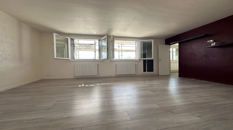 Ma-Cabane - Location Appartement CHAMBERY, 63 m²