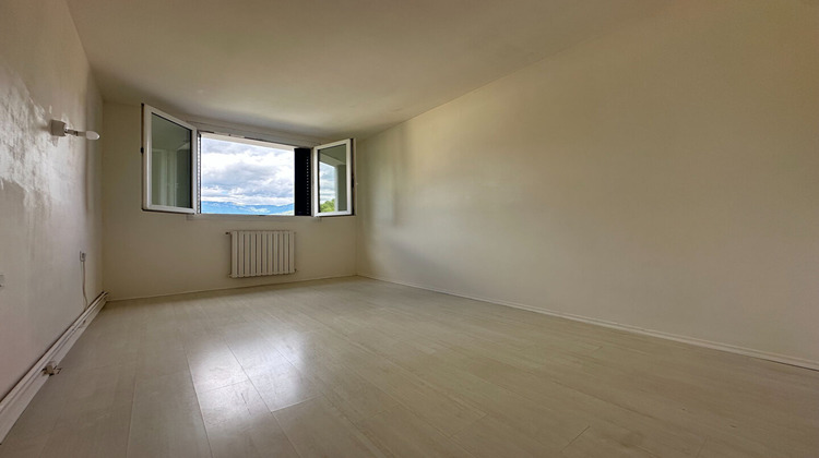 Ma-Cabane - Location Appartement CHAMBERY, 63 m²