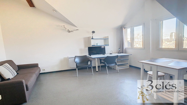 Ma-Cabane - Location Appartement CHAMBERY, 25 m²