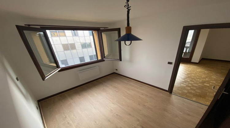 Ma-Cabane - Location Appartement CHAMBERY, 40 m²
