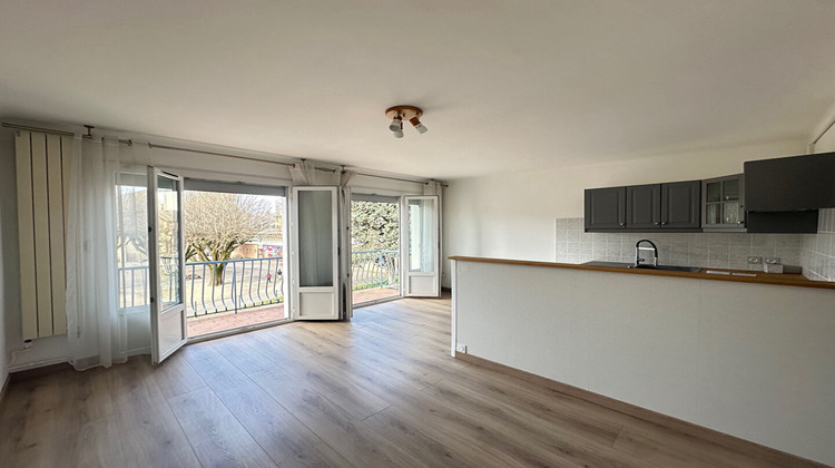 Ma-Cabane - Location Appartement CHAMBERY, 52 m²