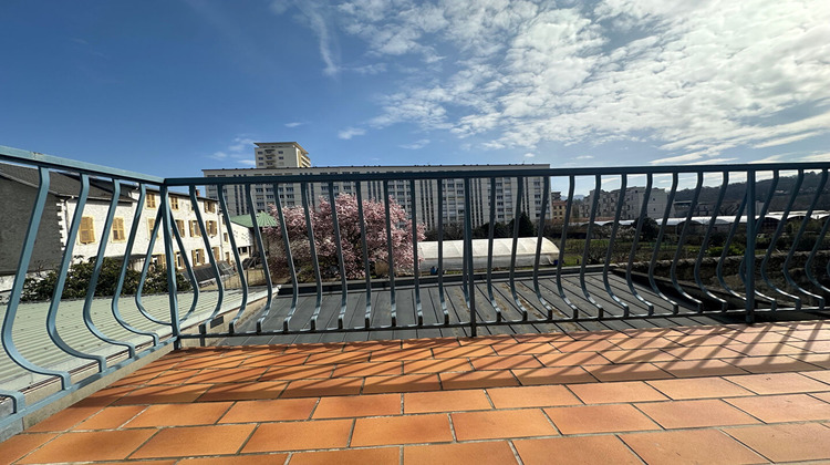 Ma-Cabane - Location Appartement CHAMBERY, 52 m²