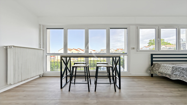 Ma-Cabane - Location Appartement CHAMBOURCY, 24 m²