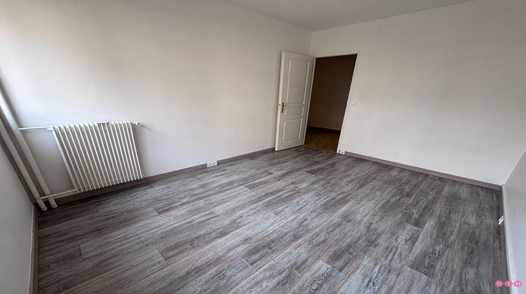 Ma-Cabane - Location Appartement CHAMBOURCY, 93 m²