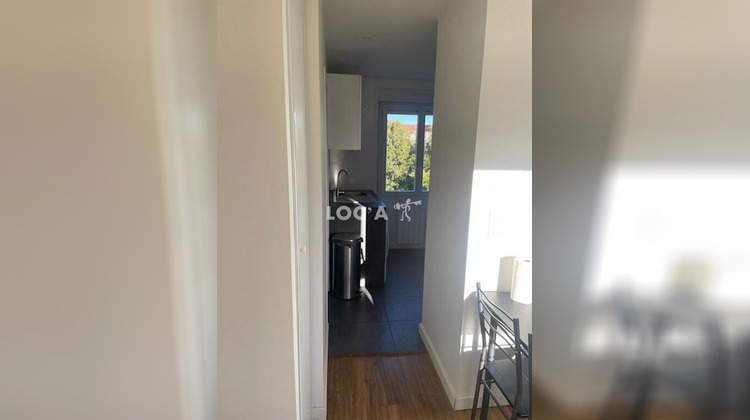 Ma-Cabane - Location Appartement Champagne-Au-Mont-d'Or, 33 m²