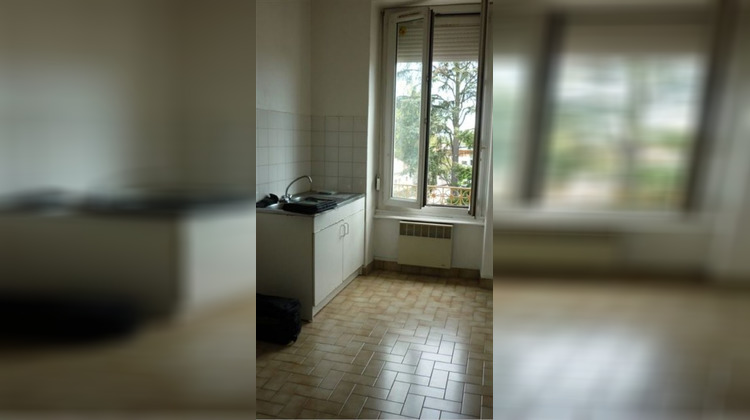 Ma-Cabane - Location Appartement Champagne-au-Mont-d'Or, 37 m²