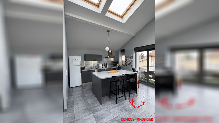 Ma-Cabane - Location Appartement CHAMPAGNE-AU-MONT-D'OR, 100 m²