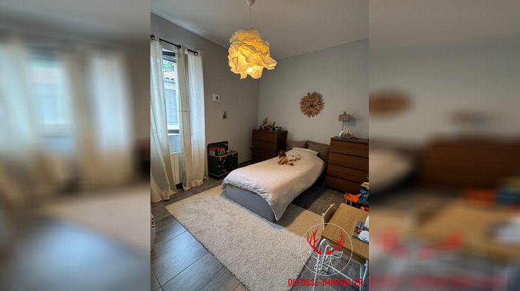 Ma-Cabane - Location Appartement CHAMPAGNE-AU-MONT-D'OR, 100 m²