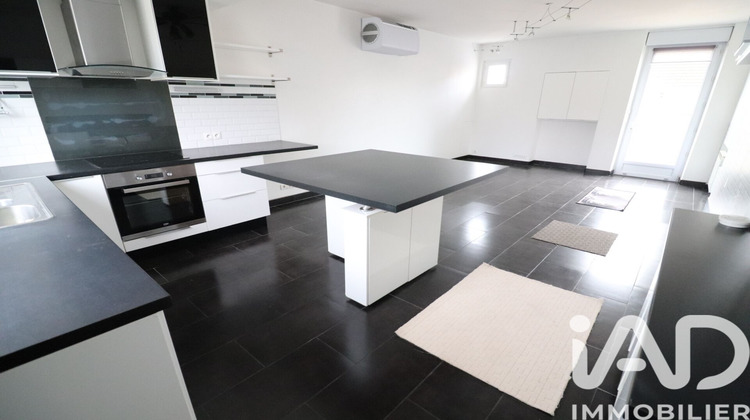 Ma-Cabane - Location Appartement Champagne-sur-Seine, 58 m²