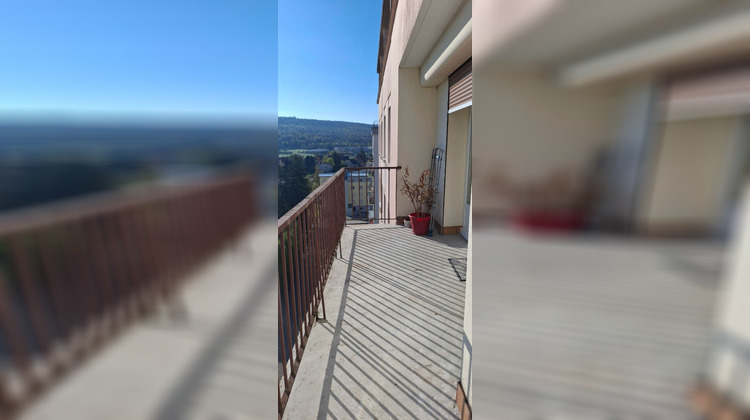 Ma-Cabane - Location Appartement CHAMPAGNOLE, 61 m²
