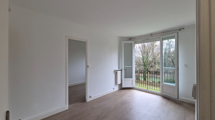 Ma-Cabane - Location Appartement CHAMPIGNY-SUR-MARNE, 52 m²