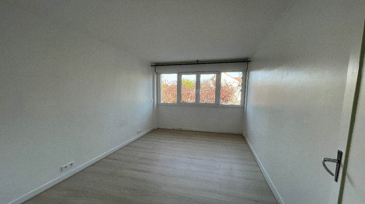 Ma-Cabane - Location Appartement CHAMPIGNY-SUR-MARNE, 54 m²