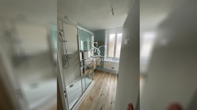 Ma-Cabane - Location Appartement CHAMPNIERS, 75 m²