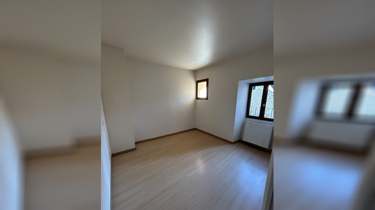 Ma-Cabane - Location Appartement Chanac, 75 m²