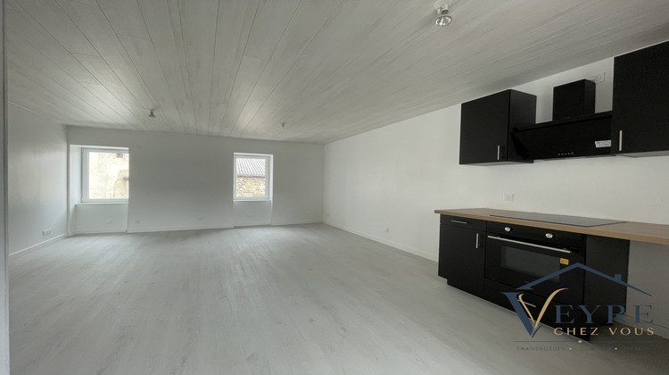 Ma-Cabane - Location Appartement Chanonat, 60 m²