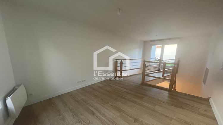 Ma-Cabane - Location Appartement CHANTELOUP-LES-VIGNES, 43 m²