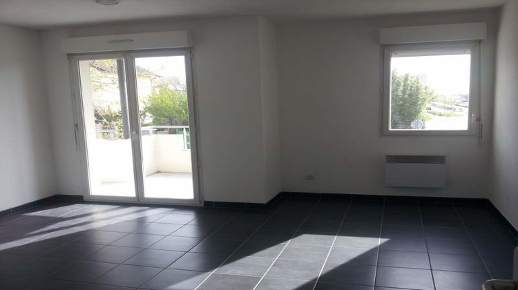 Ma-Cabane - Location Appartement CHANTELOUP-LES-VIGNES, 27 m²