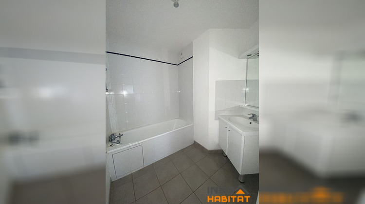 Ma-Cabane - Location Appartement CHANTEPIE, 61 m²