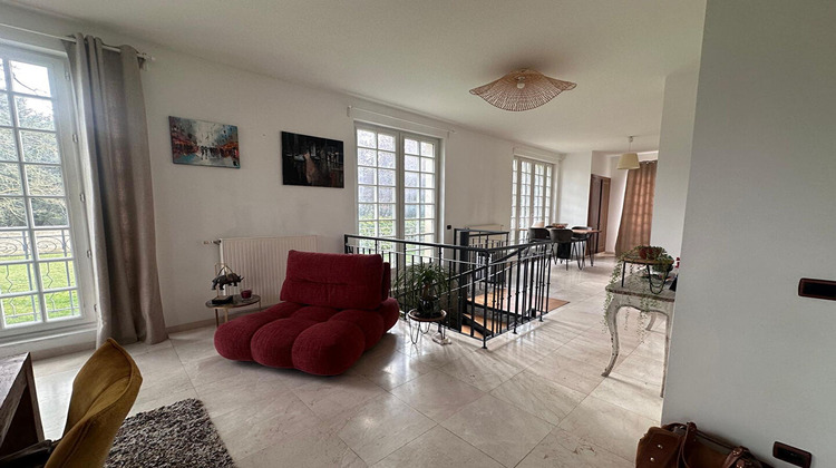 Ma-Cabane - Location Appartement CHANTILLY, 102 m²