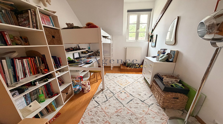 Ma-Cabane - Location Appartement CHANTILLY, 133 m²