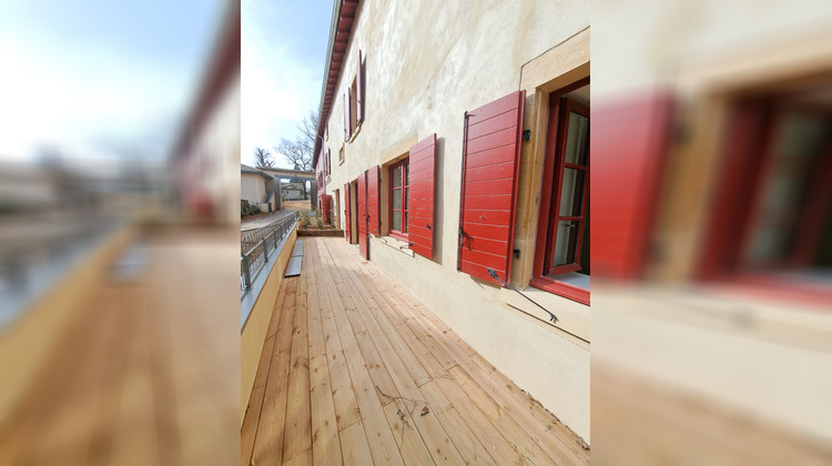 Ma-Cabane - Location Appartement CHARBONNIERES-LES-BAINS, 45 m²