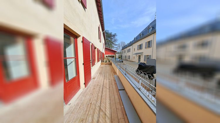 Ma-Cabane - Location Appartement CHARBONNIERES-LES-BAINS, 45 m²