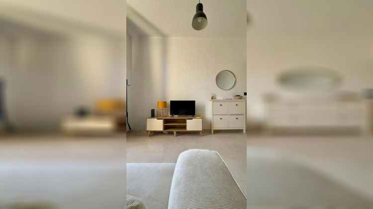 Ma-Cabane - Location Appartement CHARENTON LE PONT, 38 m²