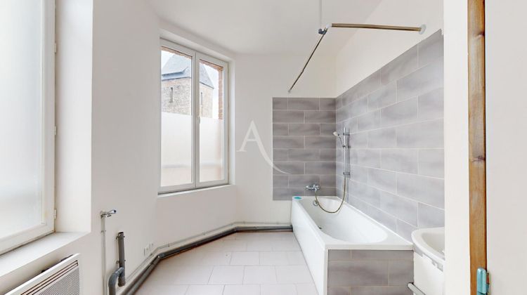 Ma-Cabane - Location Appartement CHARLEVAL, 67 m²