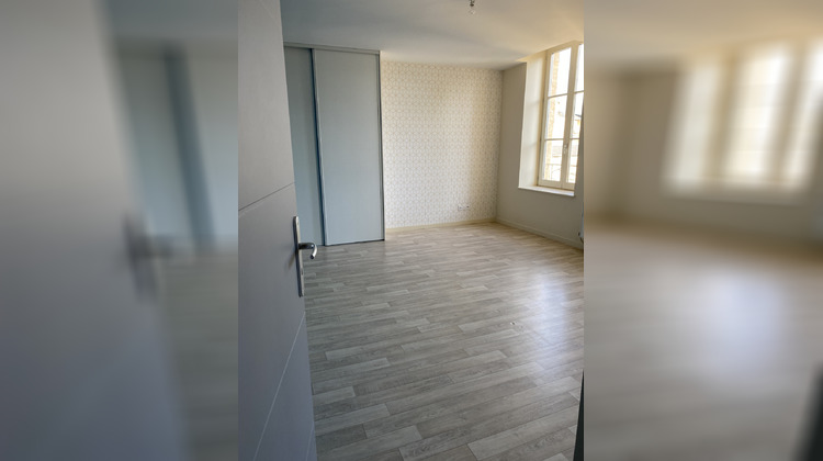 Ma-Cabane - Location Appartement Charleville-Mézières, 101 m²