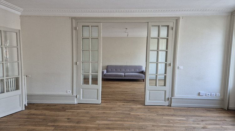 Ma-Cabane - Location Appartement Charleville-Mézières, 83 m²