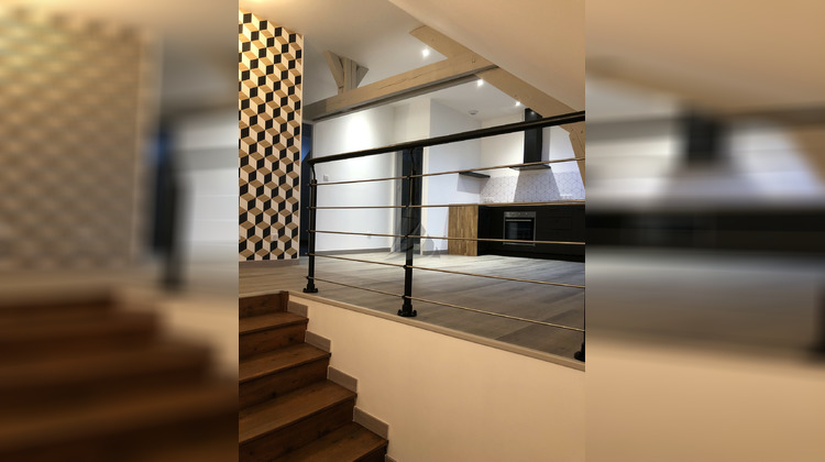 Ma-Cabane - Location Appartement Charleville-Mézières, 65 m²