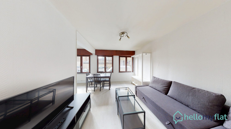 Ma-Cabane - Location Appartement Charleville-Mézières, 53 m²