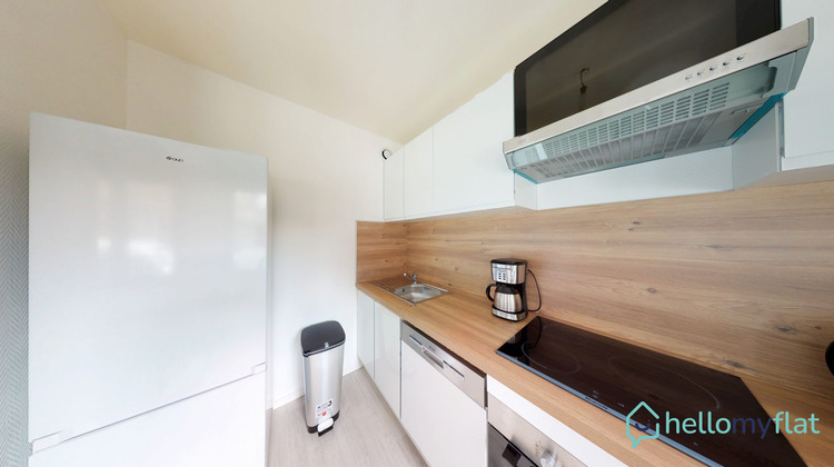 Ma-Cabane - Location Appartement Charleville-Mézières, 53 m²