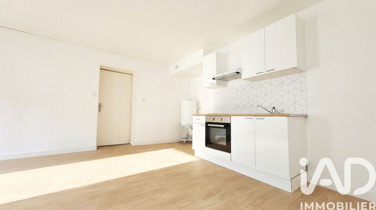 Ma-Cabane - Location Appartement Charleville-Mézières, 42 m²