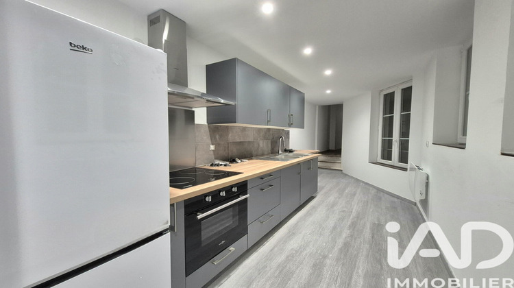 Ma-Cabane - Location Appartement Charleville-Mézières, 87 m²